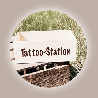 Holzbox- Tattoo-Station